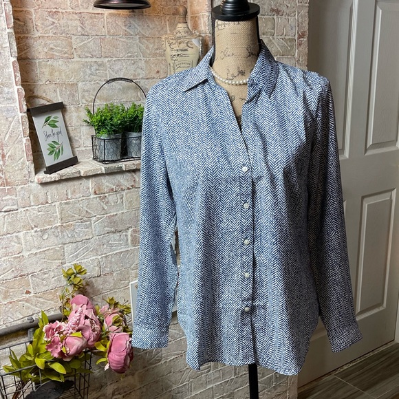 Ann Taylor blouse 👚 - Picture 1 of 4